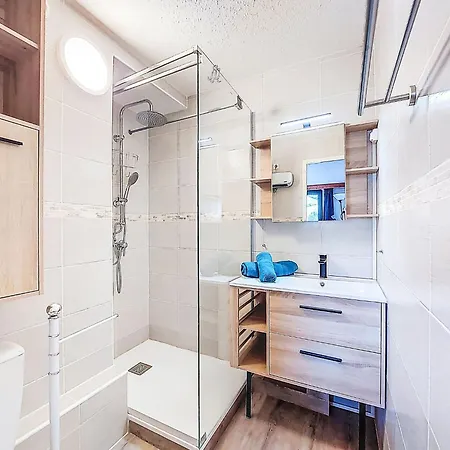 Soyouz Vanguard-101 By Interhome *